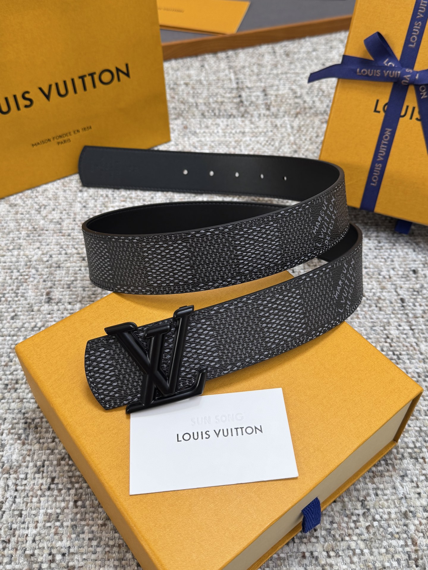 LV Dimension 루이비통 양면 벨트