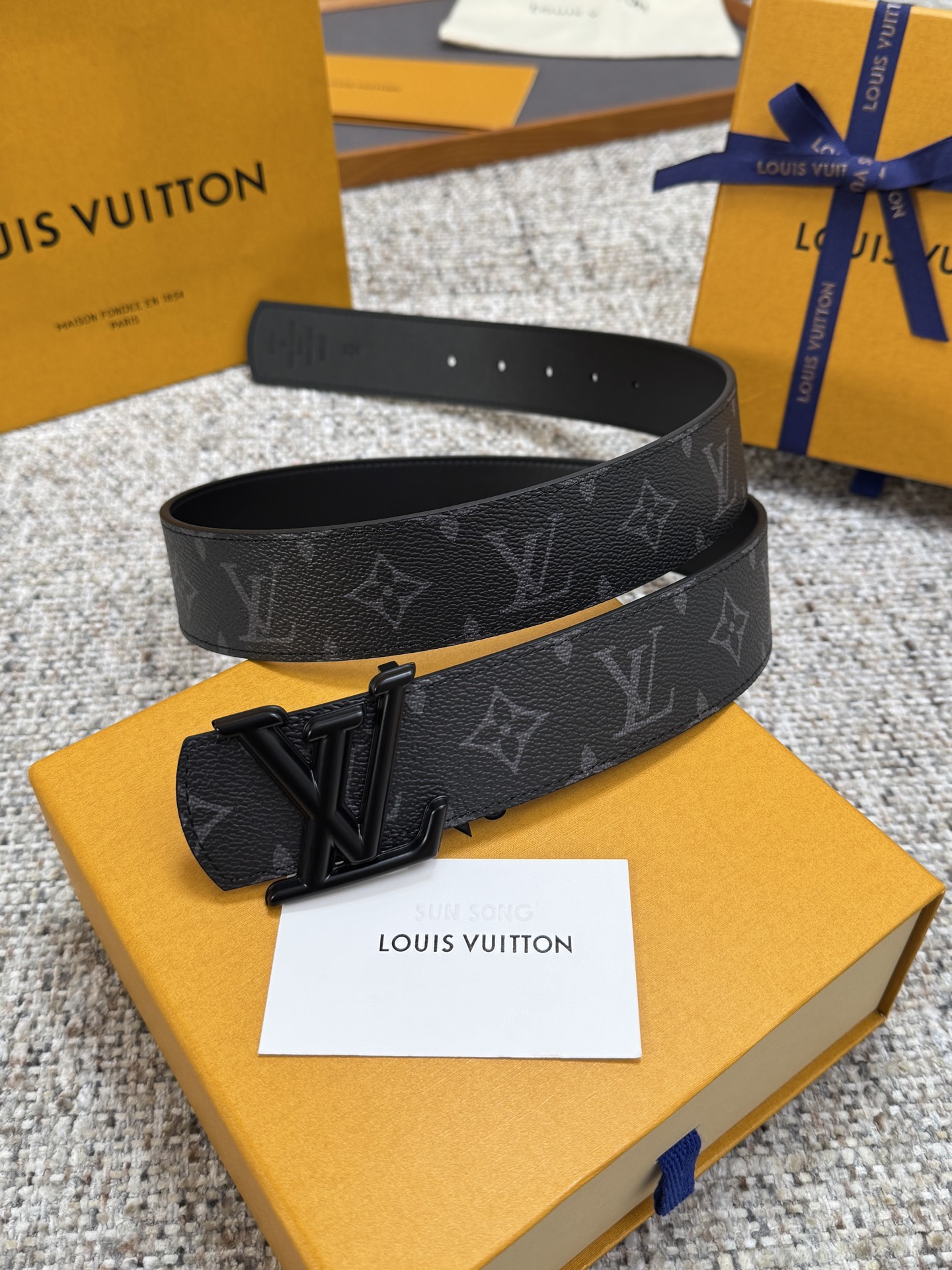 LV Dimension 루이비통 양면 벨트