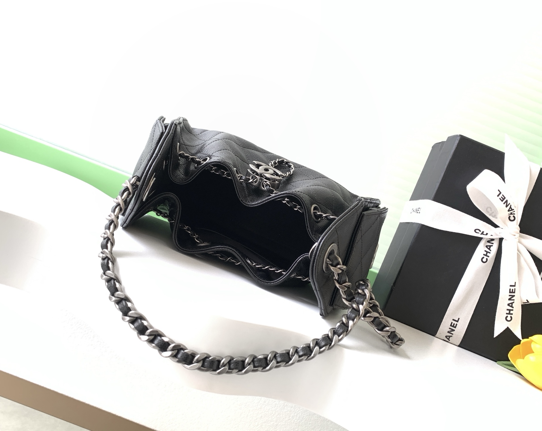 Chanel 샤넬 미니 호보백 가방 (AS5631)