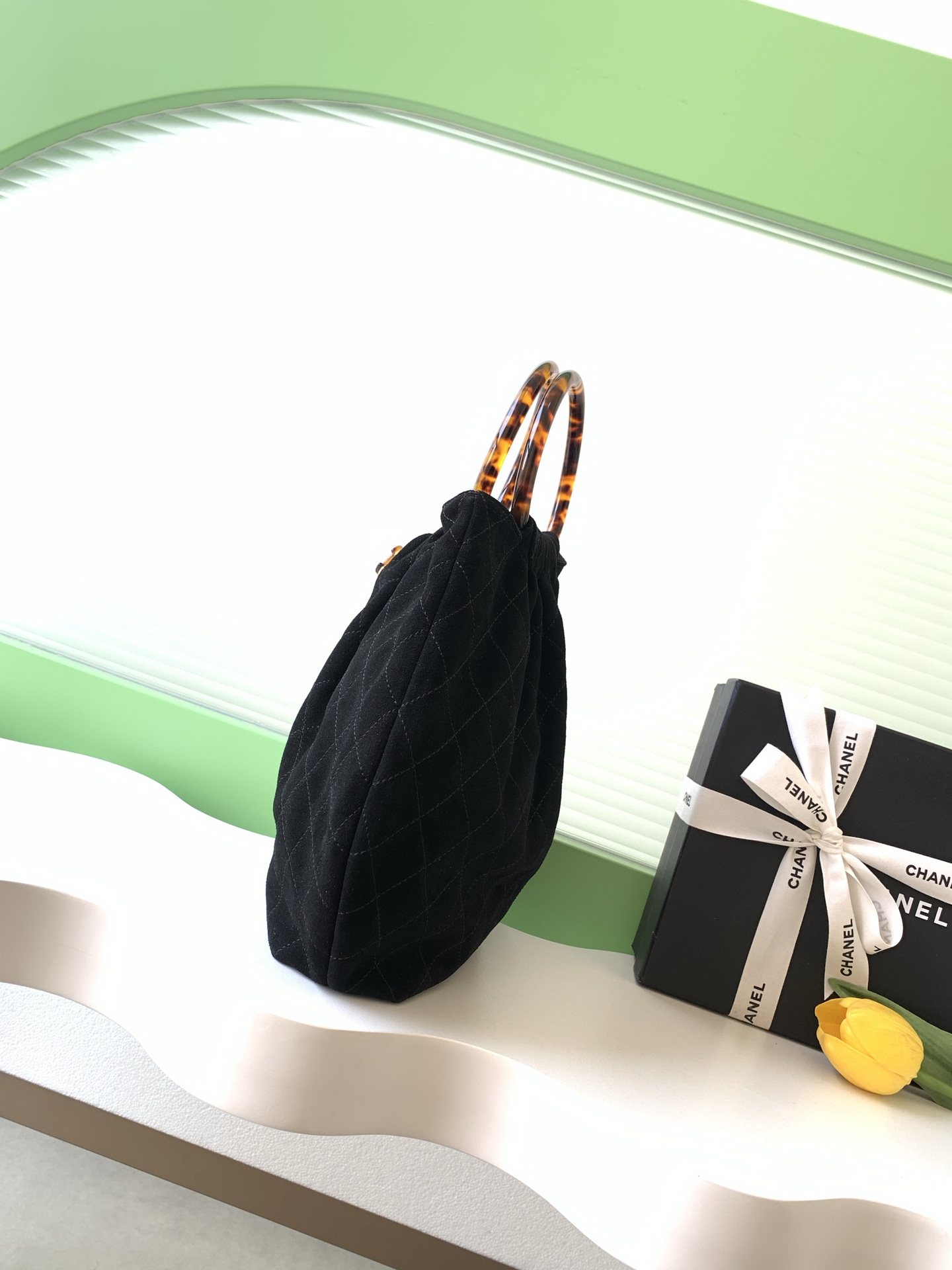 Chanel 샤넬 26C 크루즈 스웨이드 토트백 가방 라지