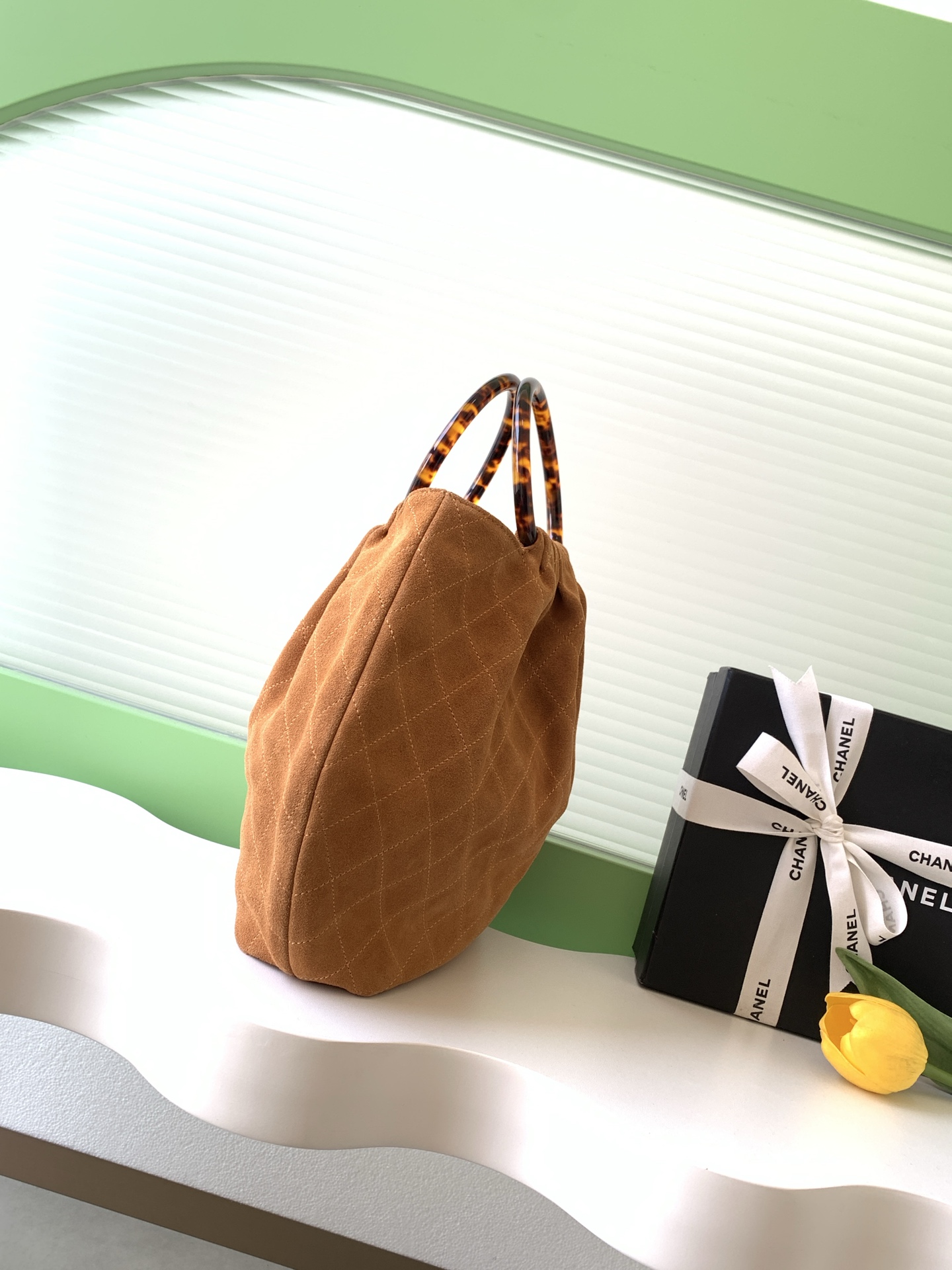 Chanel 샤넬 26C 크루즈 스웨이드 토트백 가방 라지