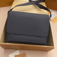 LV Avenue 루이비통 슬링백 PM (에어로그램) 가방