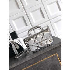 CHANEL 샤넬 실버/ 스몰 사이즈 25K 핸드백 숄더백 가방