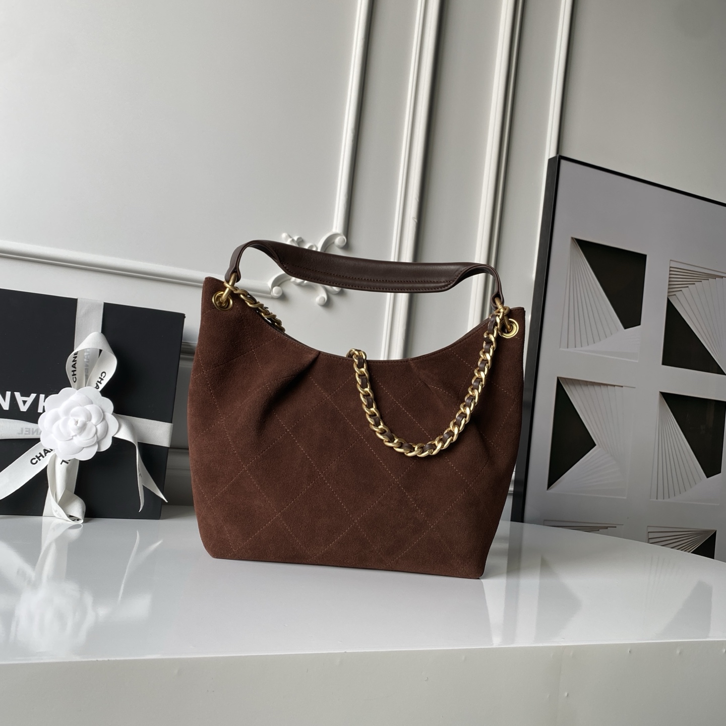 Chanel 샤넬 26C 스웨이드 호보 백 (AS5970) 가방