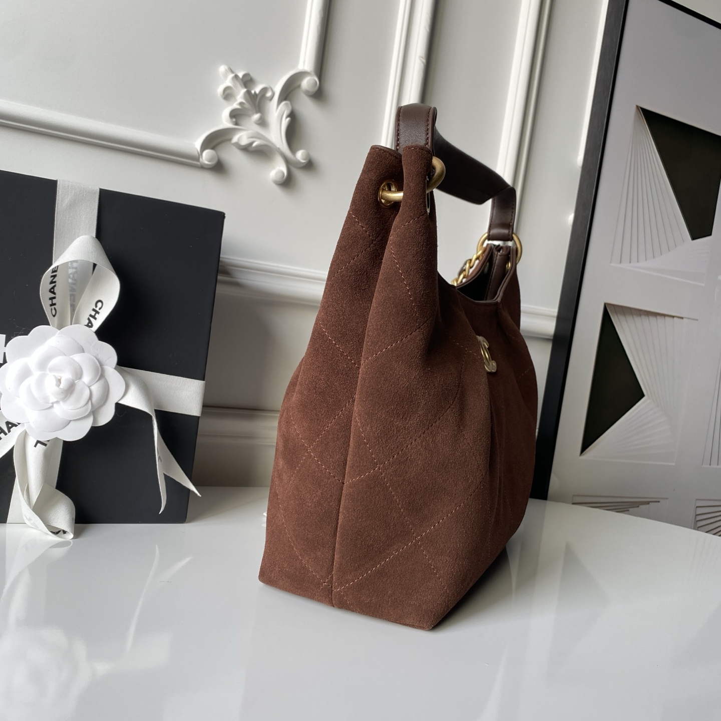 Chanel 샤넬 26C 스웨이드 호보 백 (AS5970) 가방