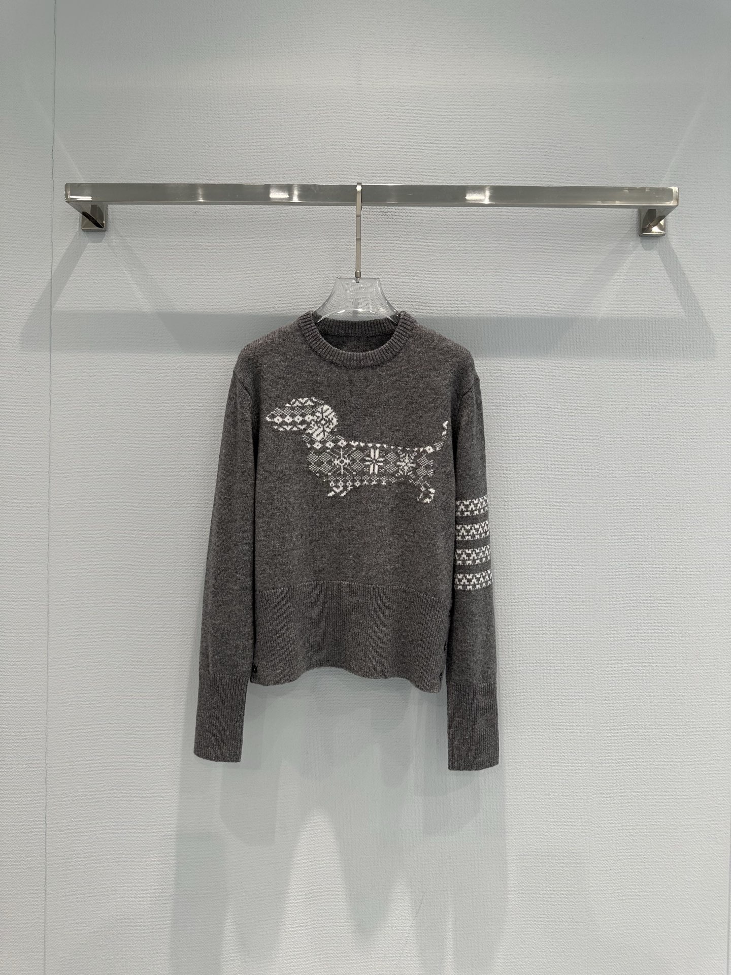 THOM BROWN TB 톰브라운 '눈꽃 강아지' 니트 의류