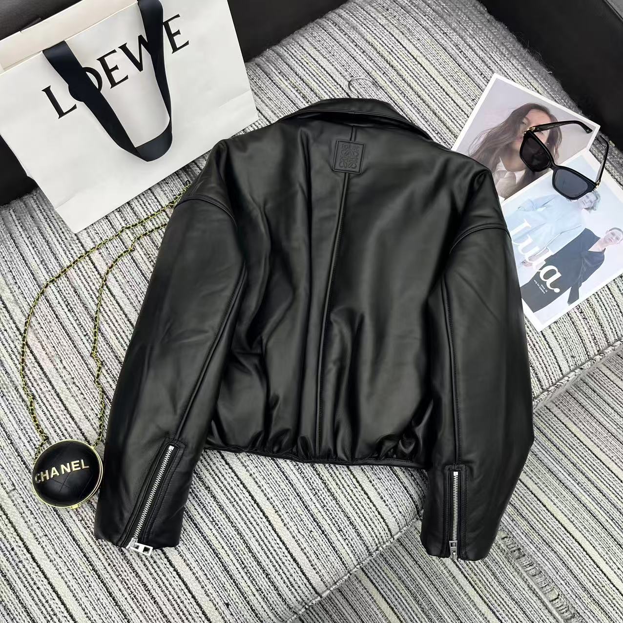 LOEWE 로에베 양가죽 칼라 패딩 자켓 재킷 의류