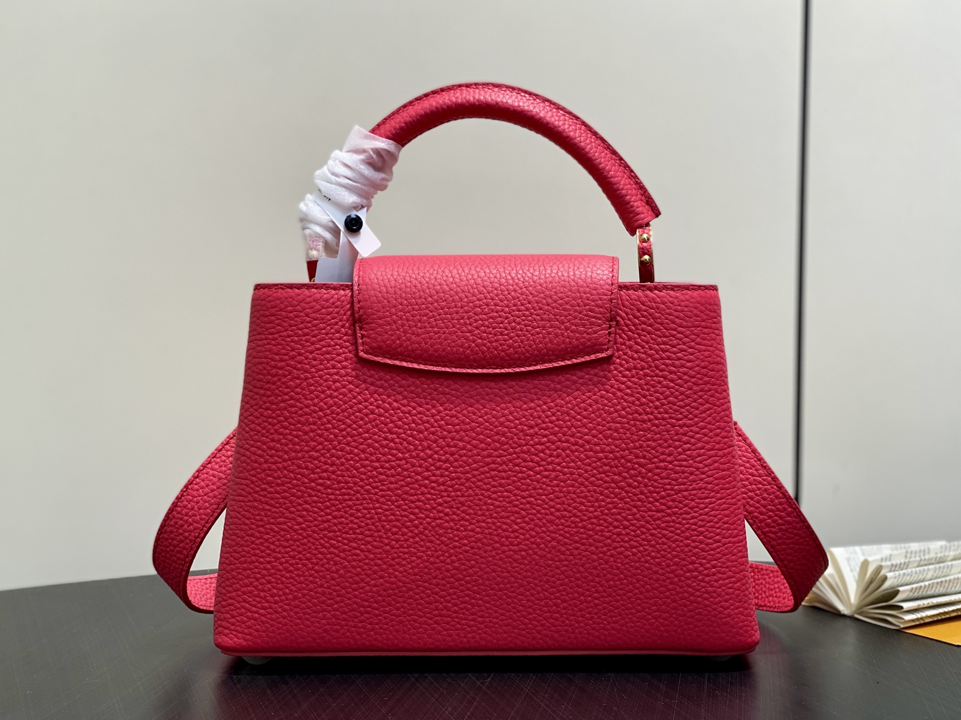 LV Capucines BB Handbag (LV 카퓌신 BB 핸드백) 루이비통 가방- M27035 27cm