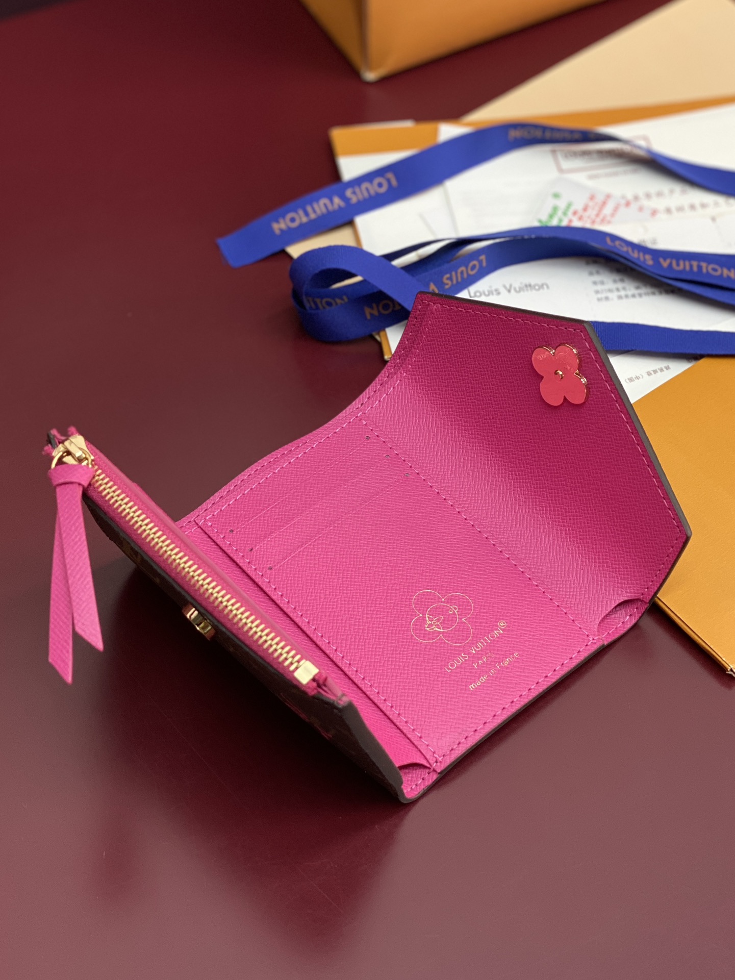 LV Vivienne Victorine Wallet (LV 루이비통 비비엔 빅토리린 지갑) - M15337