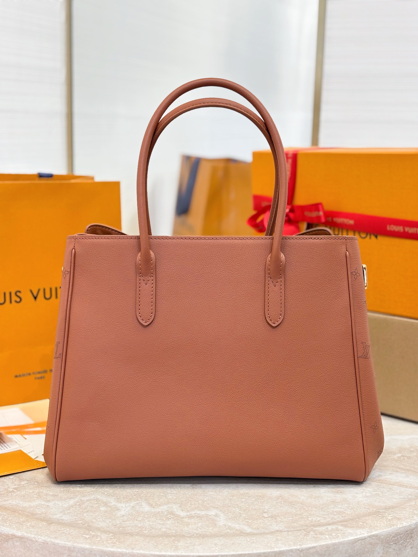 LV Vendôme Medium Handbag MM(LV 루이비통 방돔 중형 핸드백 가방) - M26501