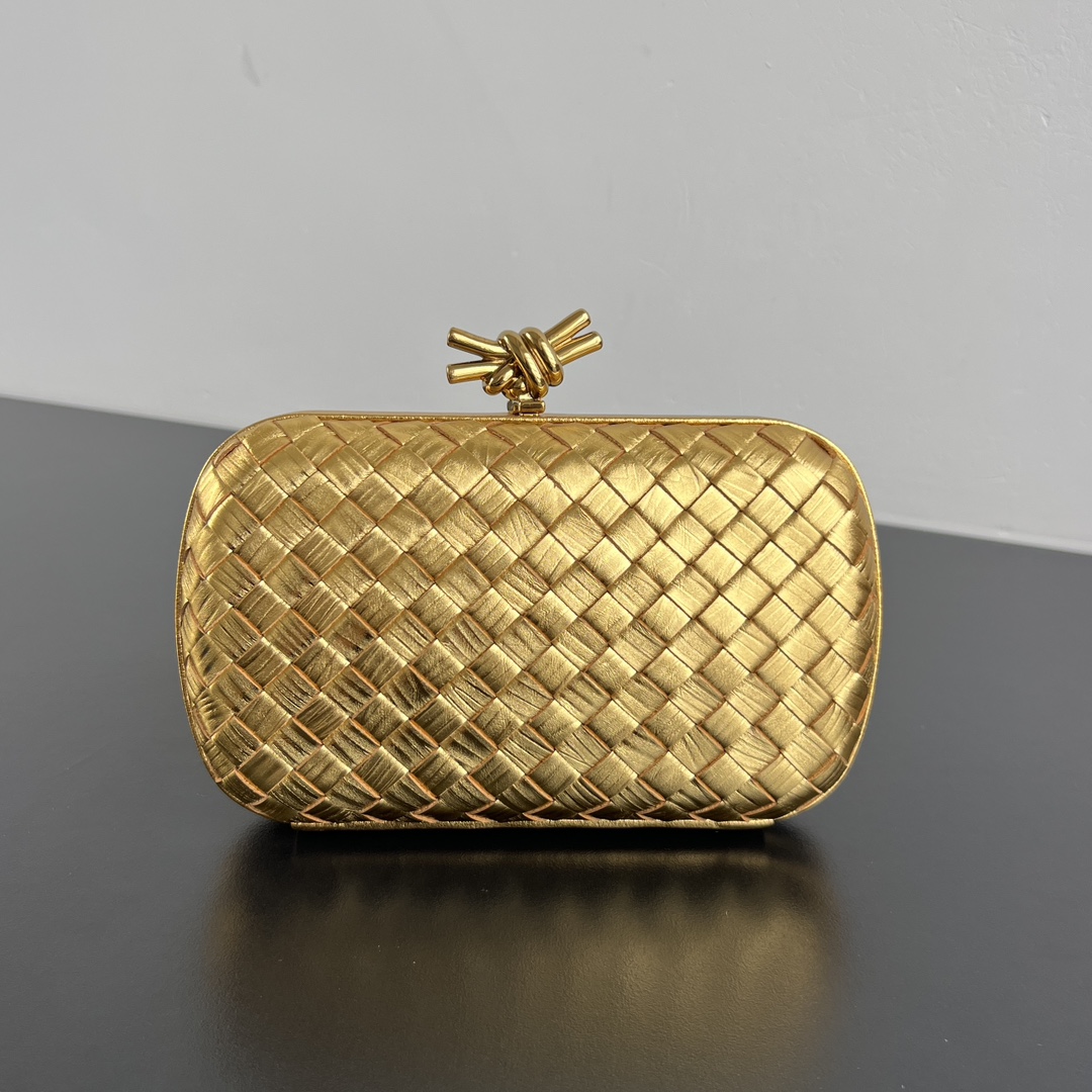 BOTTEGA VENETA BV Knot 보테가 베네타 이브닝 클러치 - 717622 가방