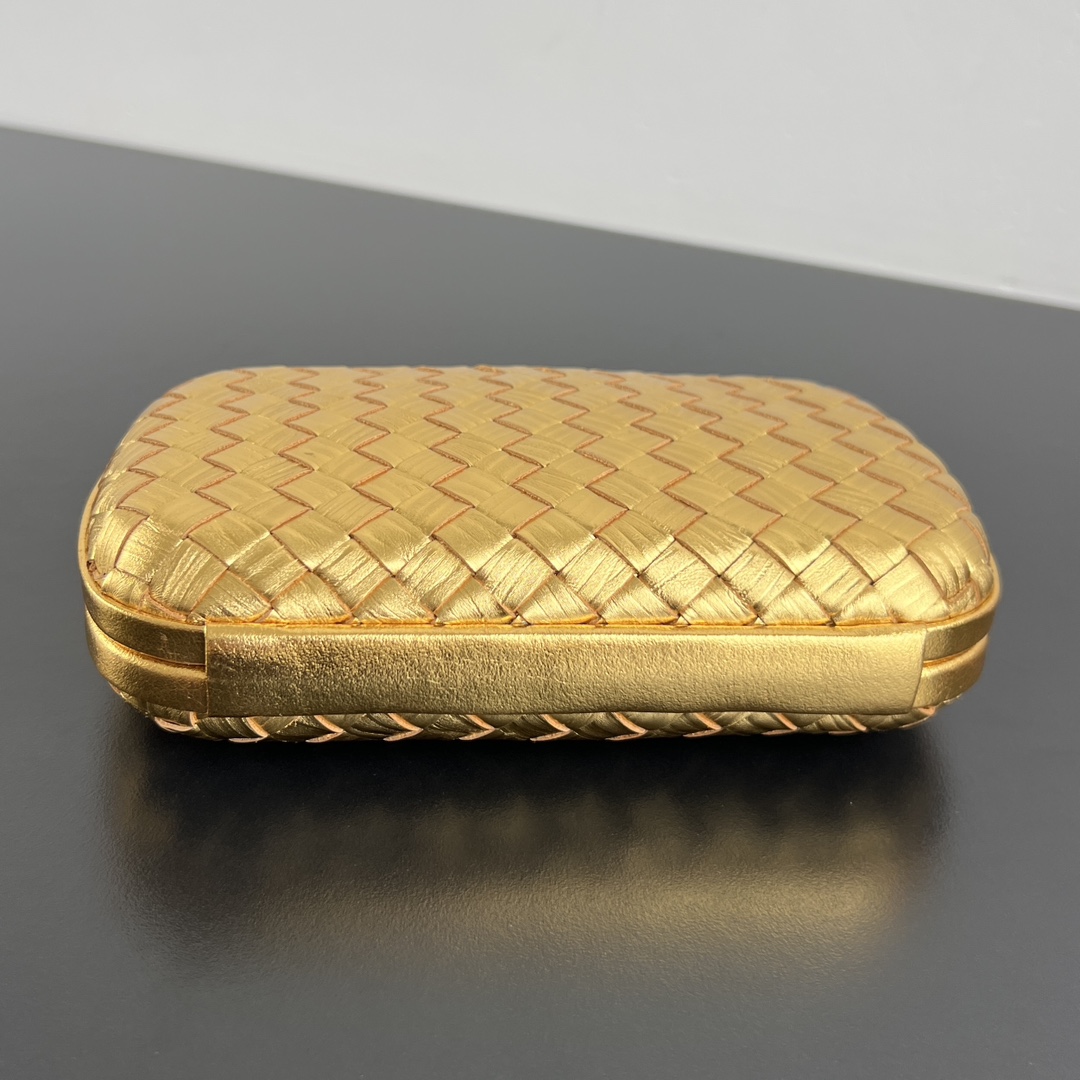 BOTTEGA VENETA BV Knot 보테가 베네타 이브닝 클러치 - 717622 가방