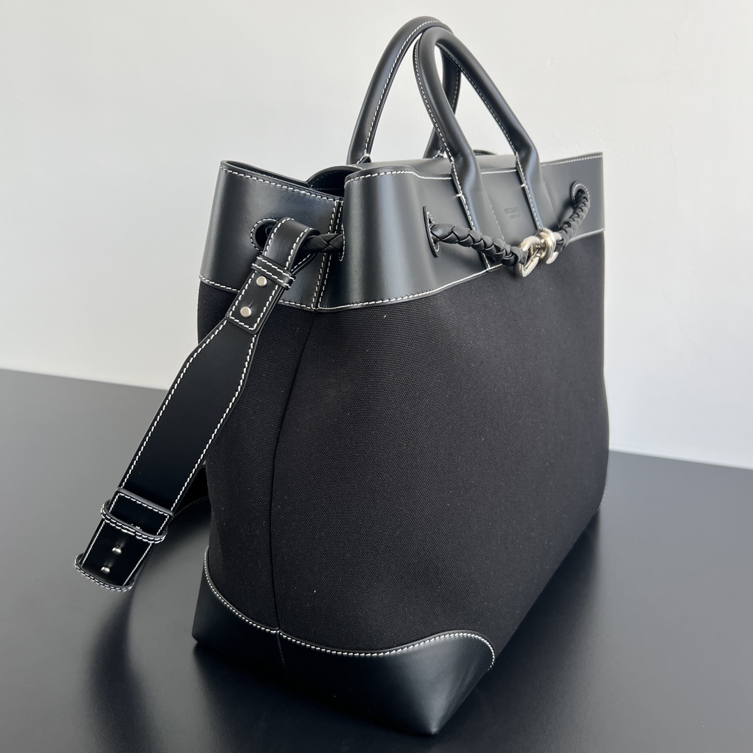 BOTTEGA VENETA BV Andiamo (안디아모) 보테가 베네타 메신저백 가방 - 827066