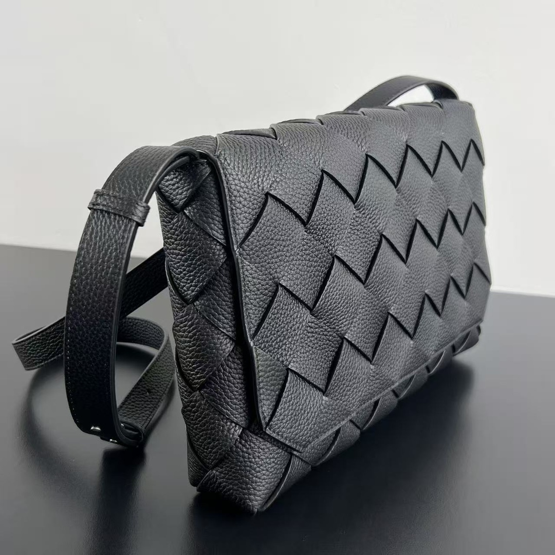 BOTTEGA VENETA BV 보테가 베네타 Diago 메신저백 남녀공용 - 815796 가방