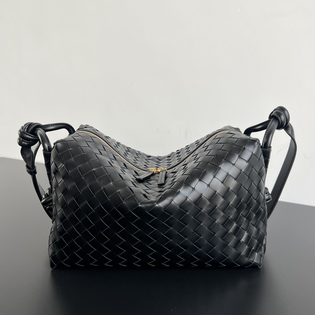 BOTTEGA VENETA BV 보테가 베네타 Loop(루프) 남녀공용 카메라백 - 796619 가방