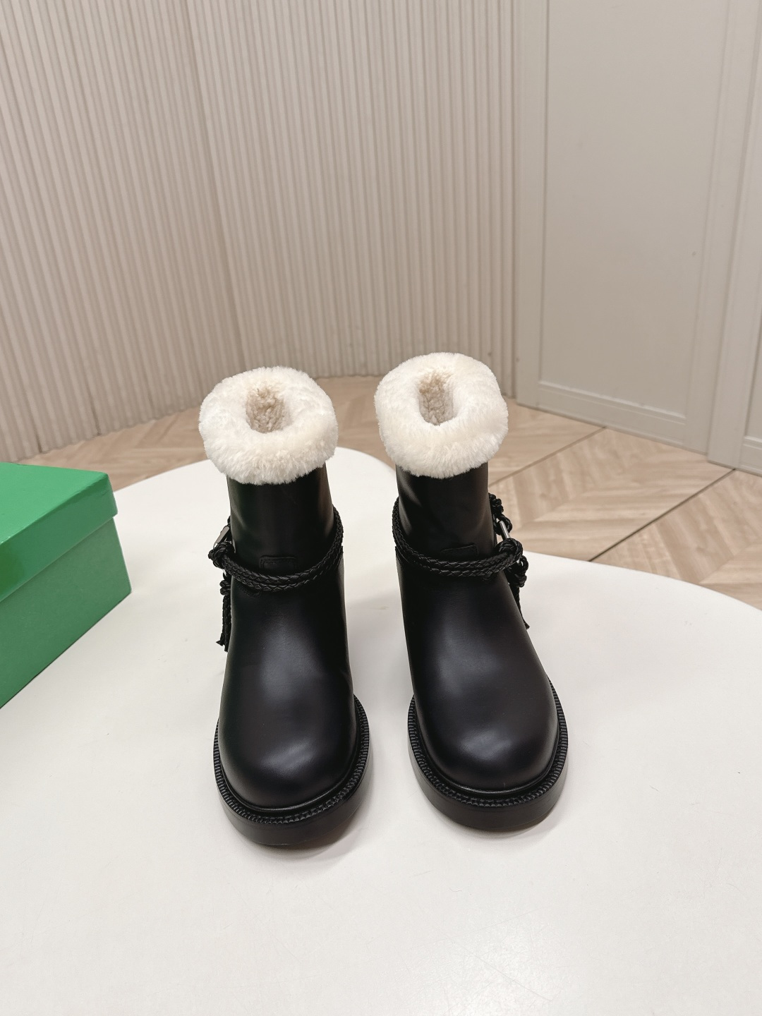 Bottega Veneta BV 보테가 베네타 매듭 양털 단화/첼시 부츠 신발