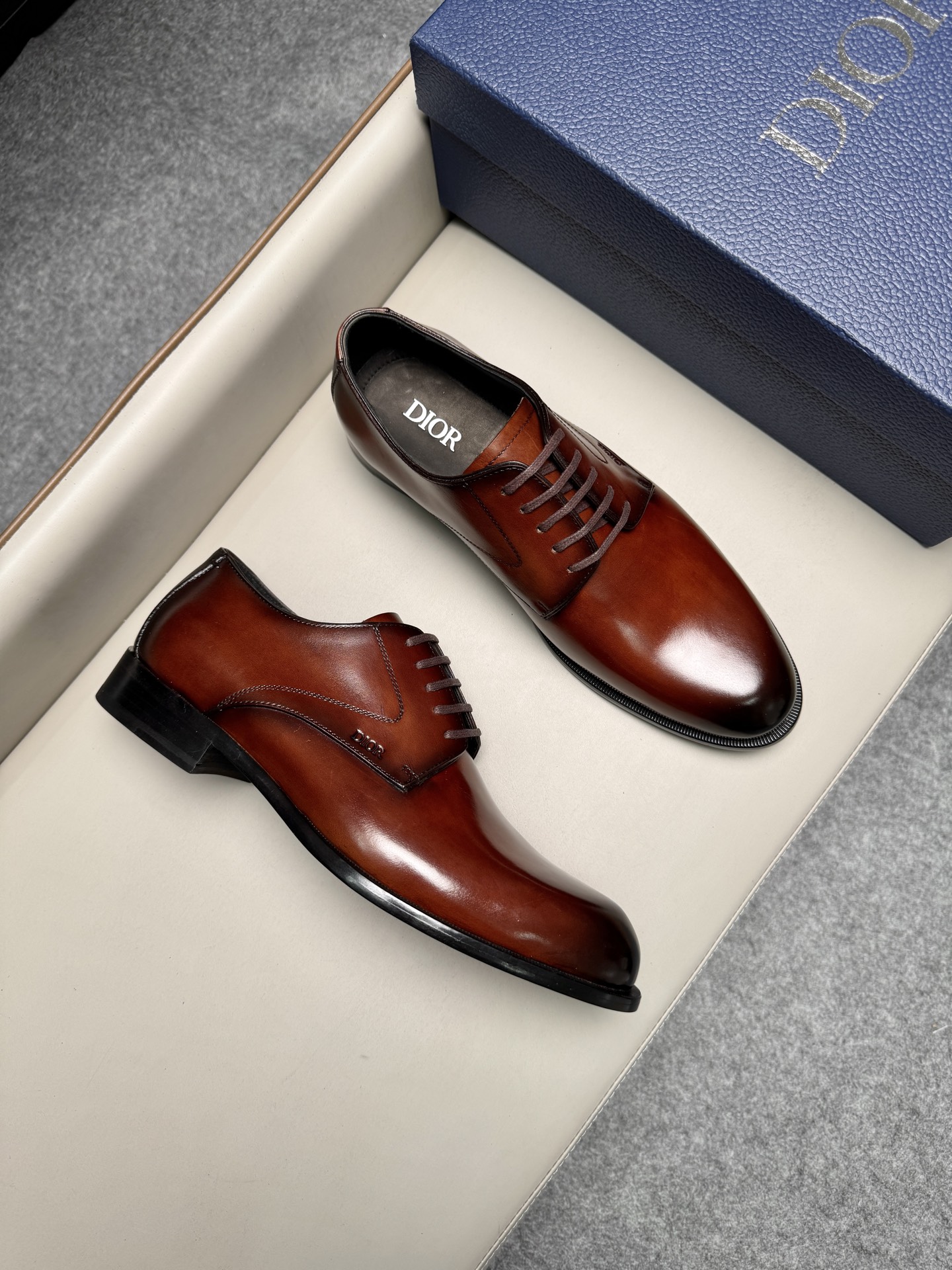 디올(Dior CD) 남성 클래식 드레스 슈즈 구두 신발