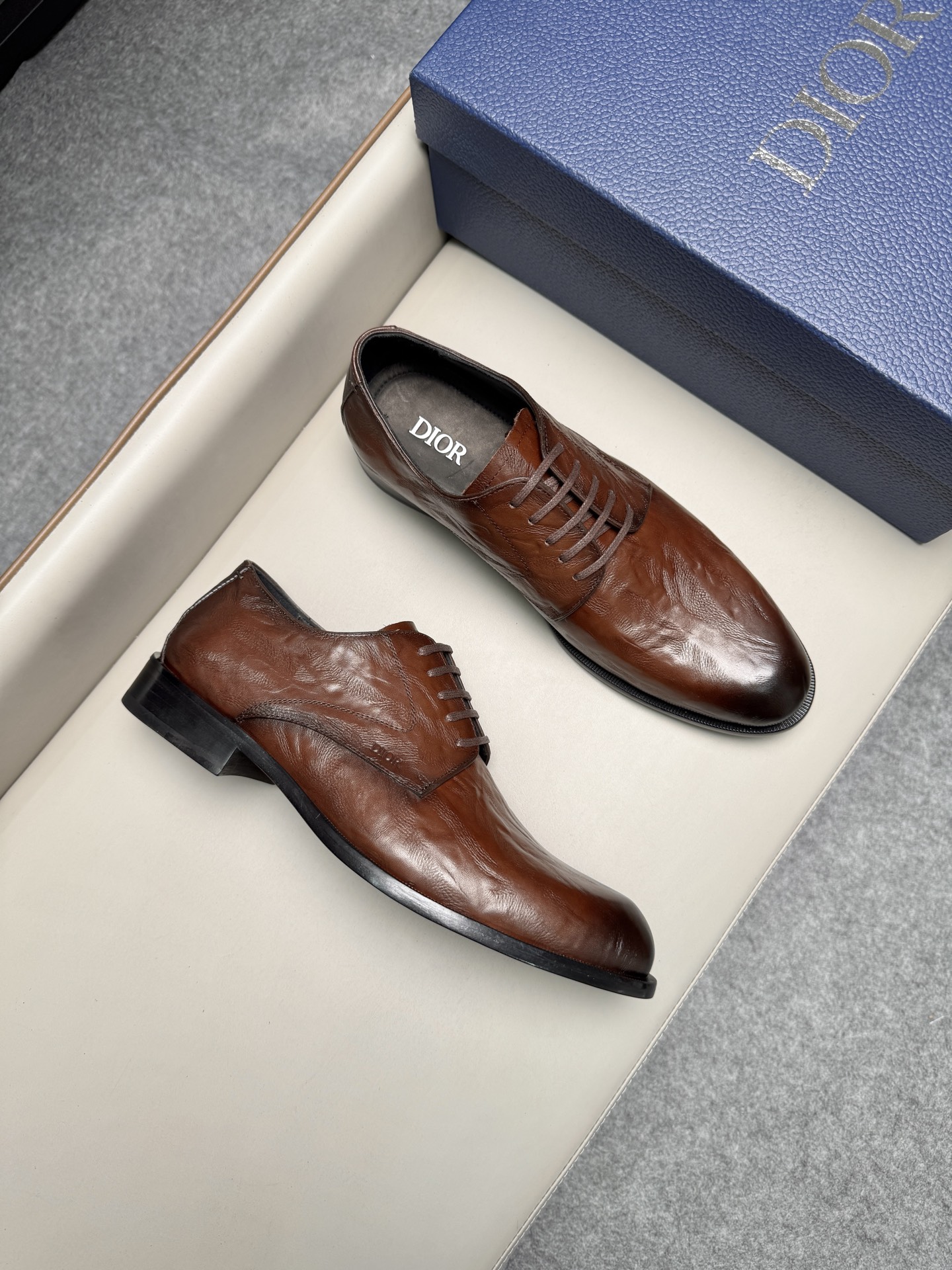 디올(Dior CD) 남성 클래식 드레스 슈즈 구두 신발 1D02652