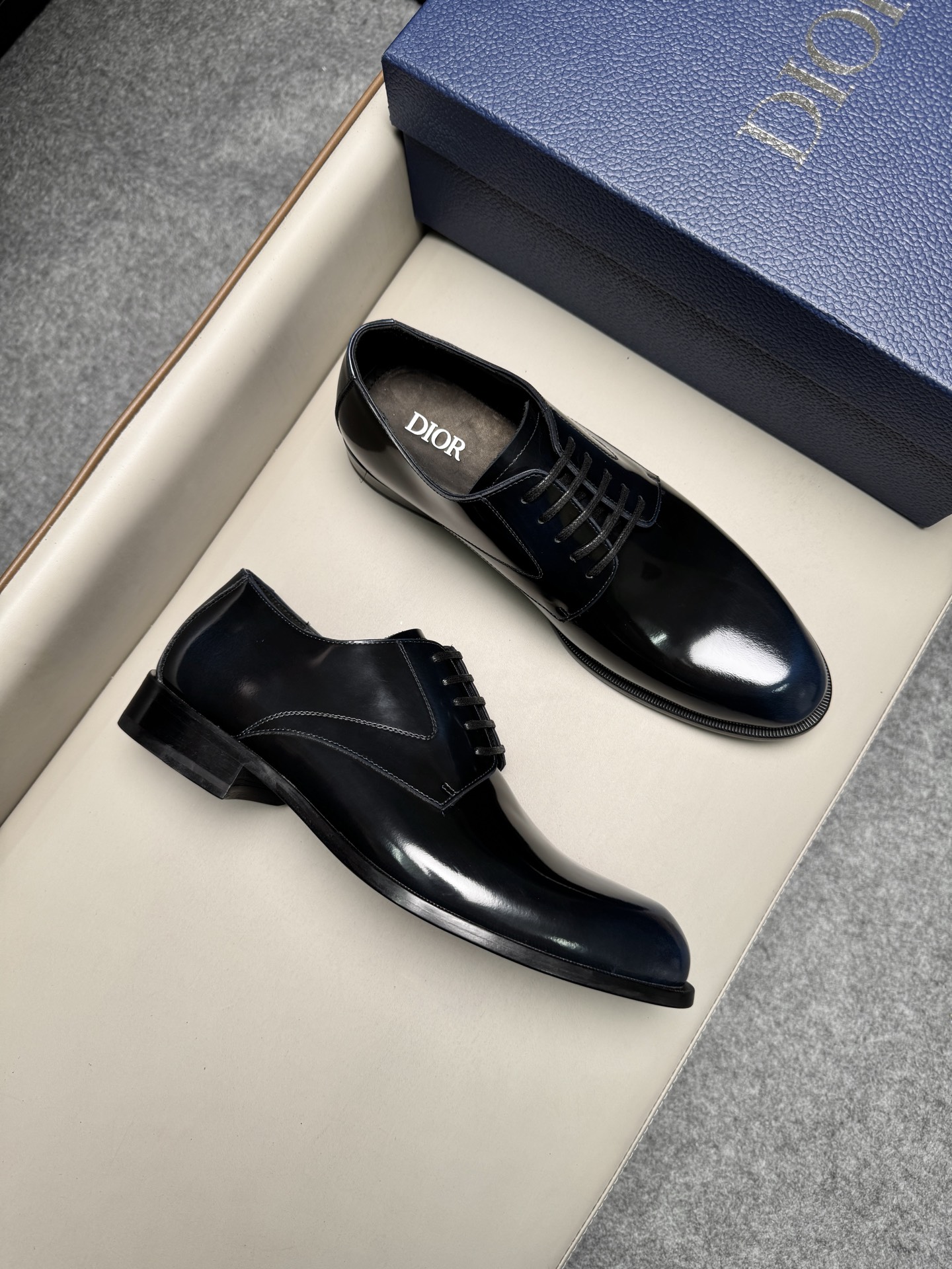 디올(Dior CD) 남성 클래식 드레스 슈즈 구두 신발 1D02652