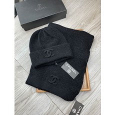 Chanel 샤넬 울 혼방 모자 & 목도리 세트