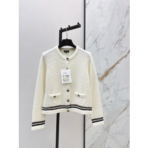 Chanel 샤넬 크루즈 스키 컬렉션 플러피 가디건 의류