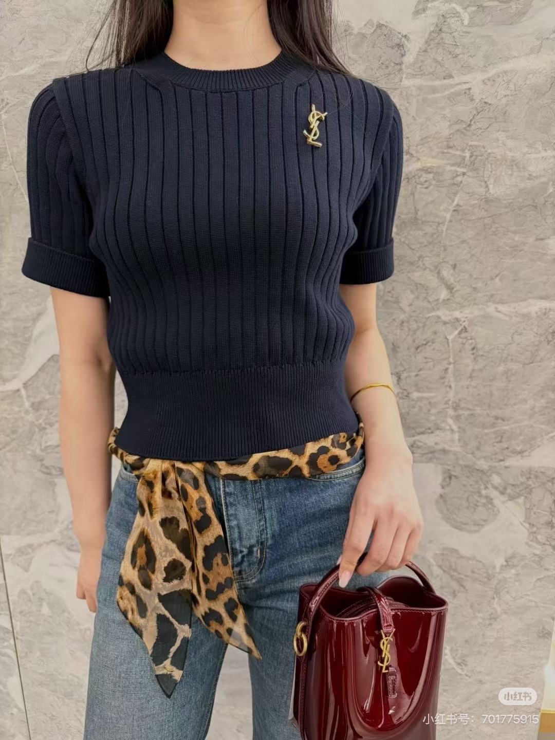 YSL 생로랑 브로치 골지 반팔 니트 의류