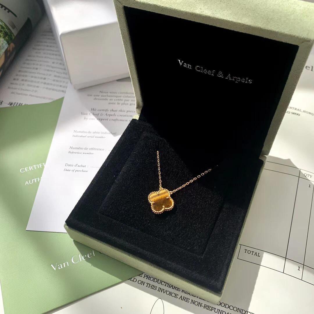 Van Cleef & Arpels 반클리프 앤 아펠(VCA) 타이거즈 아이 알함브라 싱글 모티프 목걸이