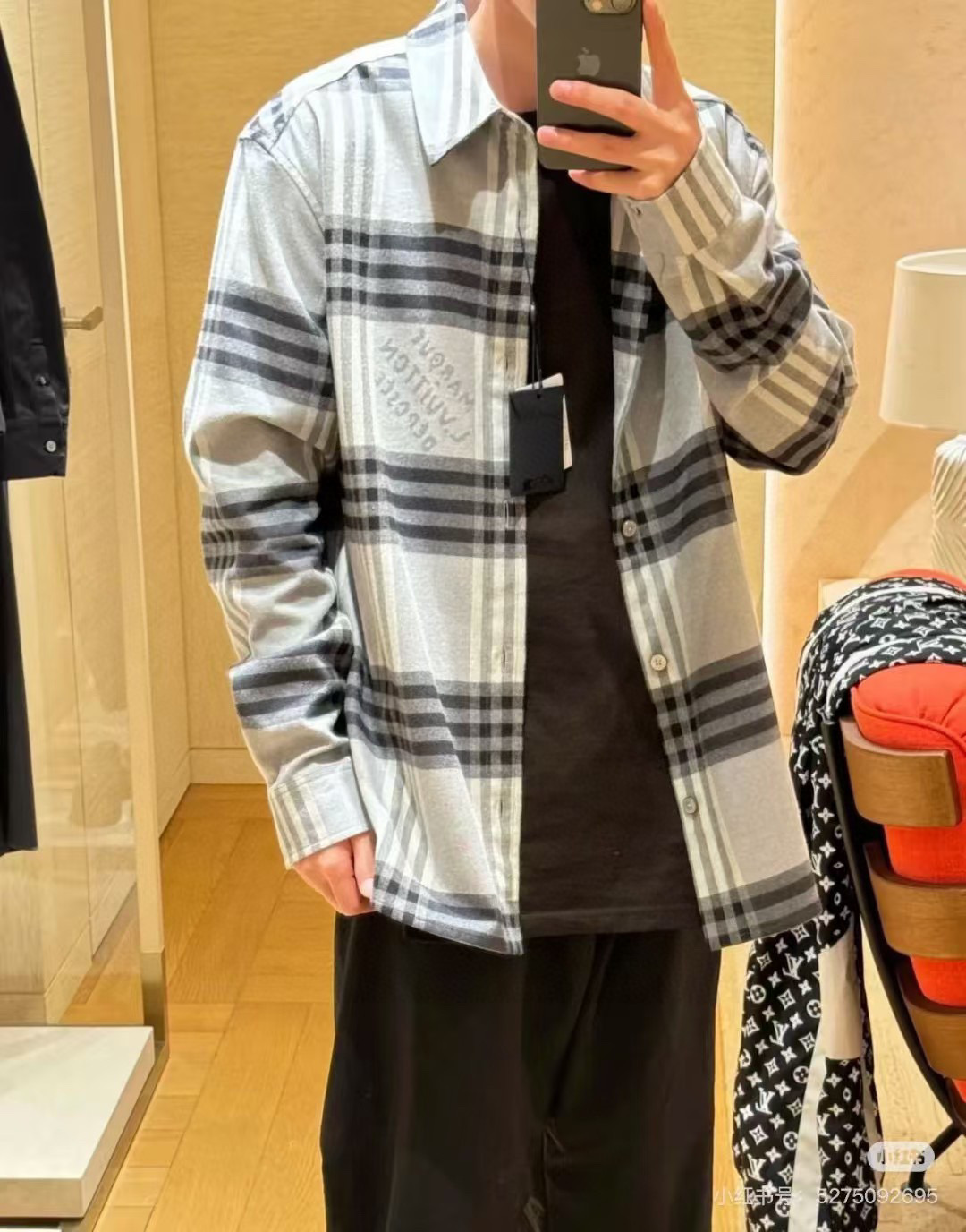 루이비통(LV) 체크 로고 플란넬 셔츠 자켓 재킷 의류