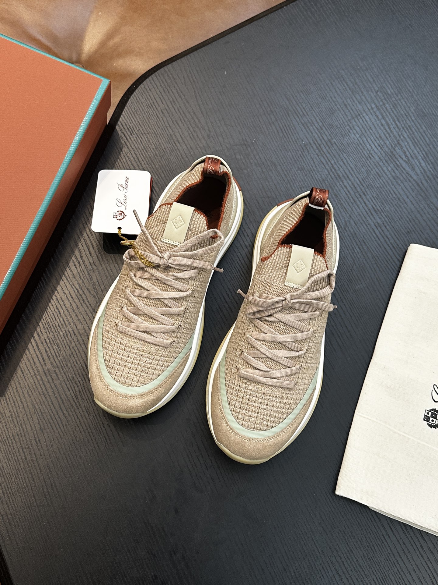 Loro Piana 로로 피아나(LP) Walk Wish 시리즈 남성 운동화 스니커즈 신발