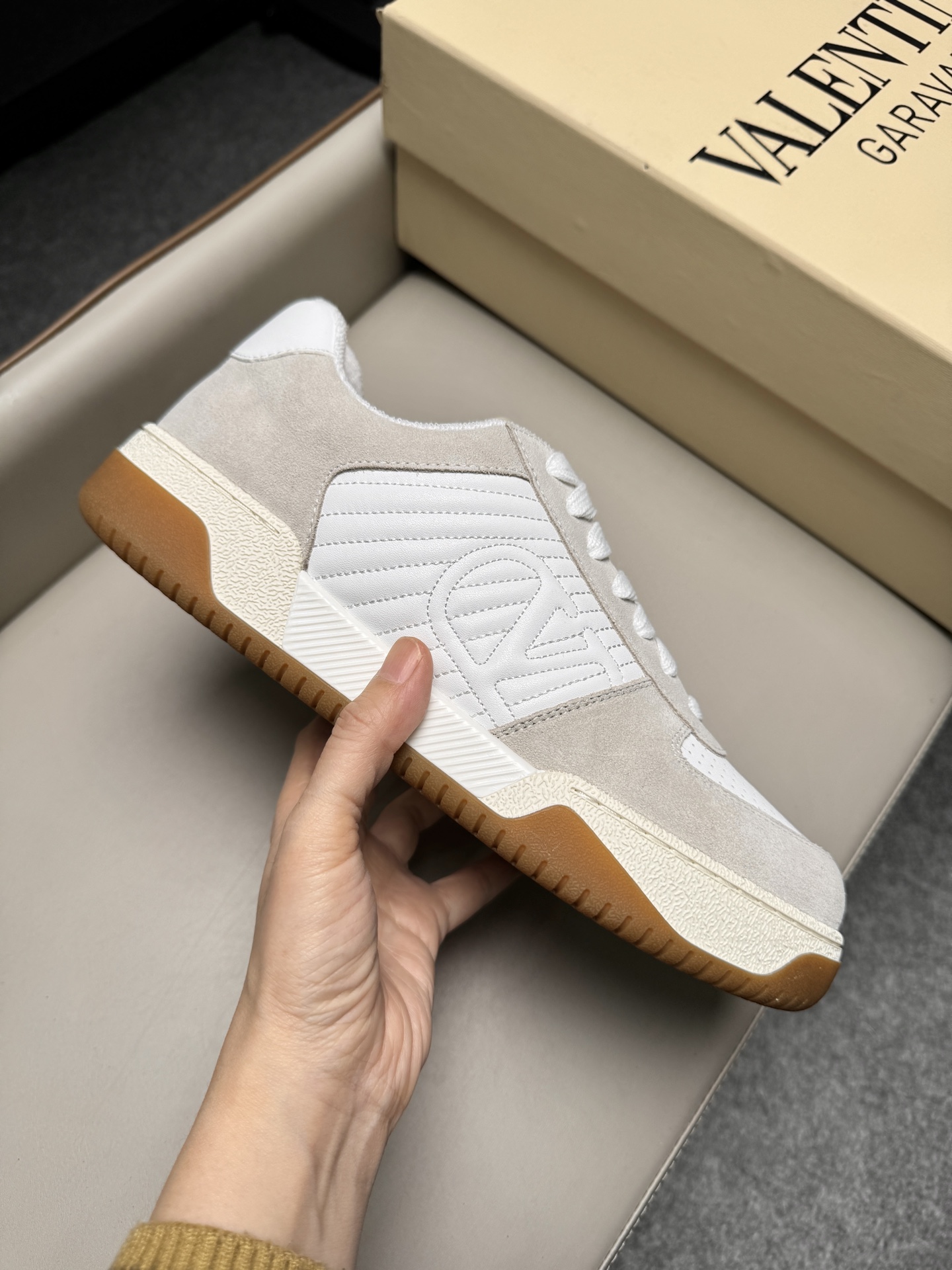 발렌티노(Valentino) 뉴 커플 스니커즈 신발