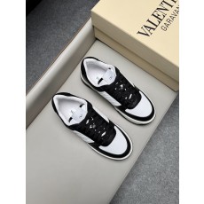 발렌티노(Valentino) 뉴 커플 스니커즈 신발