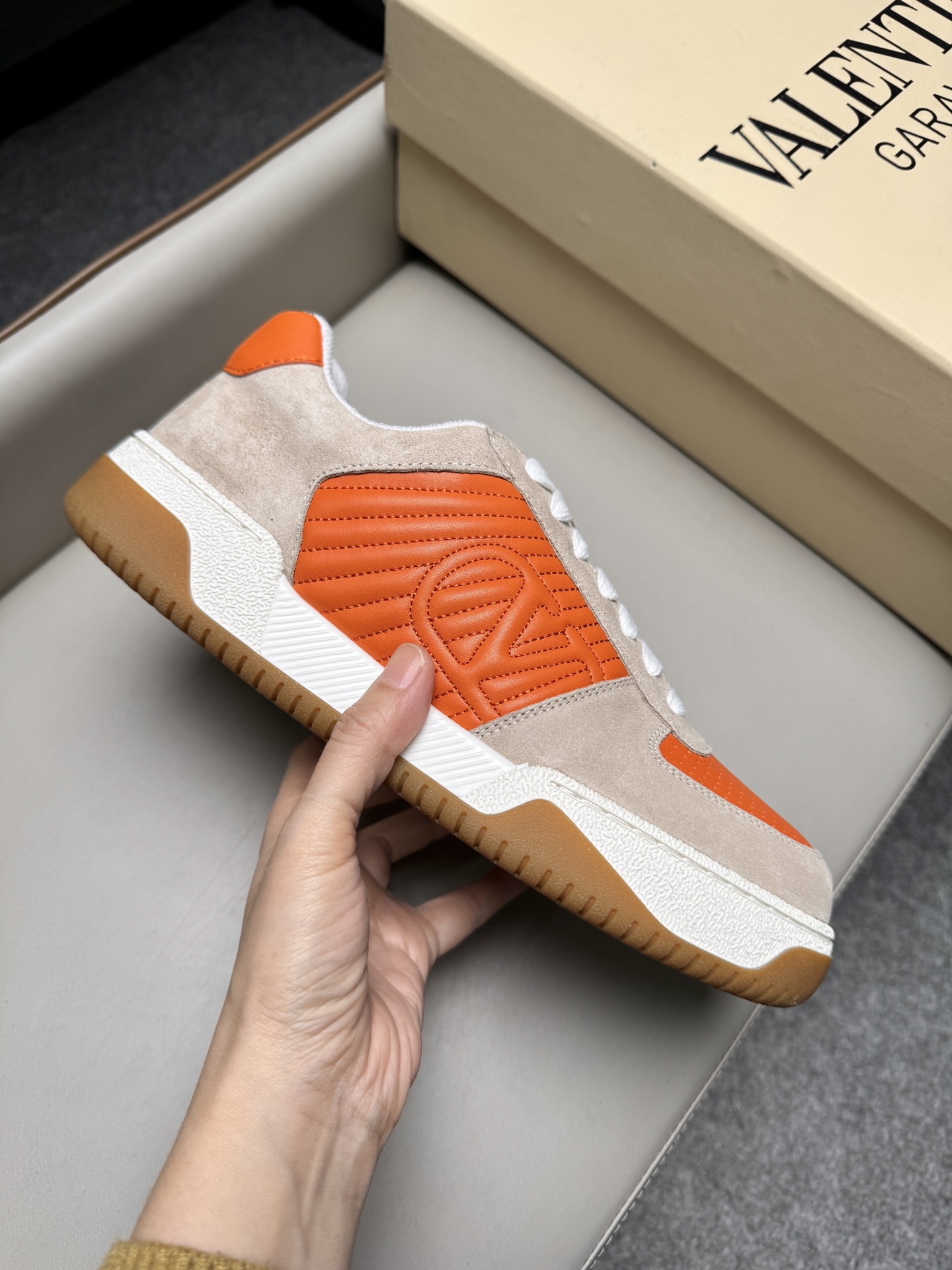 발렌티노(Valentino) 뉴 커플 스니커즈 신발