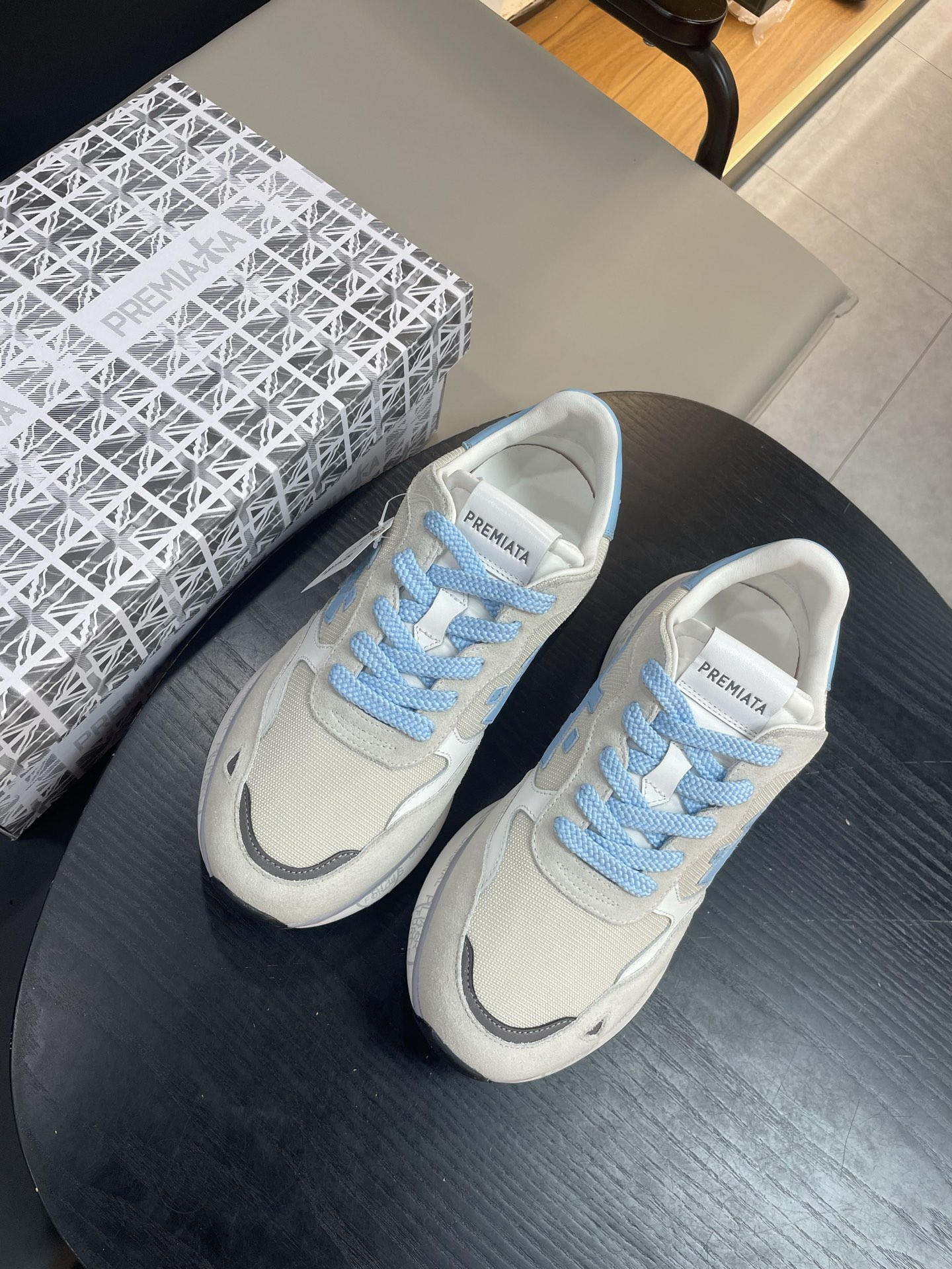 프레미아타(PREMIATA) 프리미엄 믹스 레더 스니커즈 신발