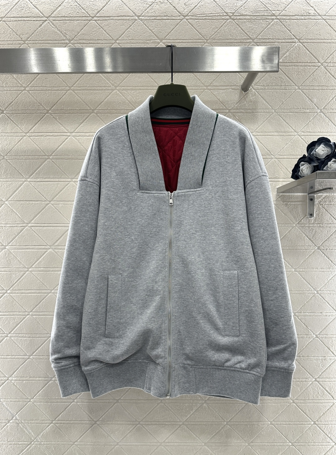 구찌(Gucci) 신년 한정 숄카라 패딩 자켓 재킷 의류