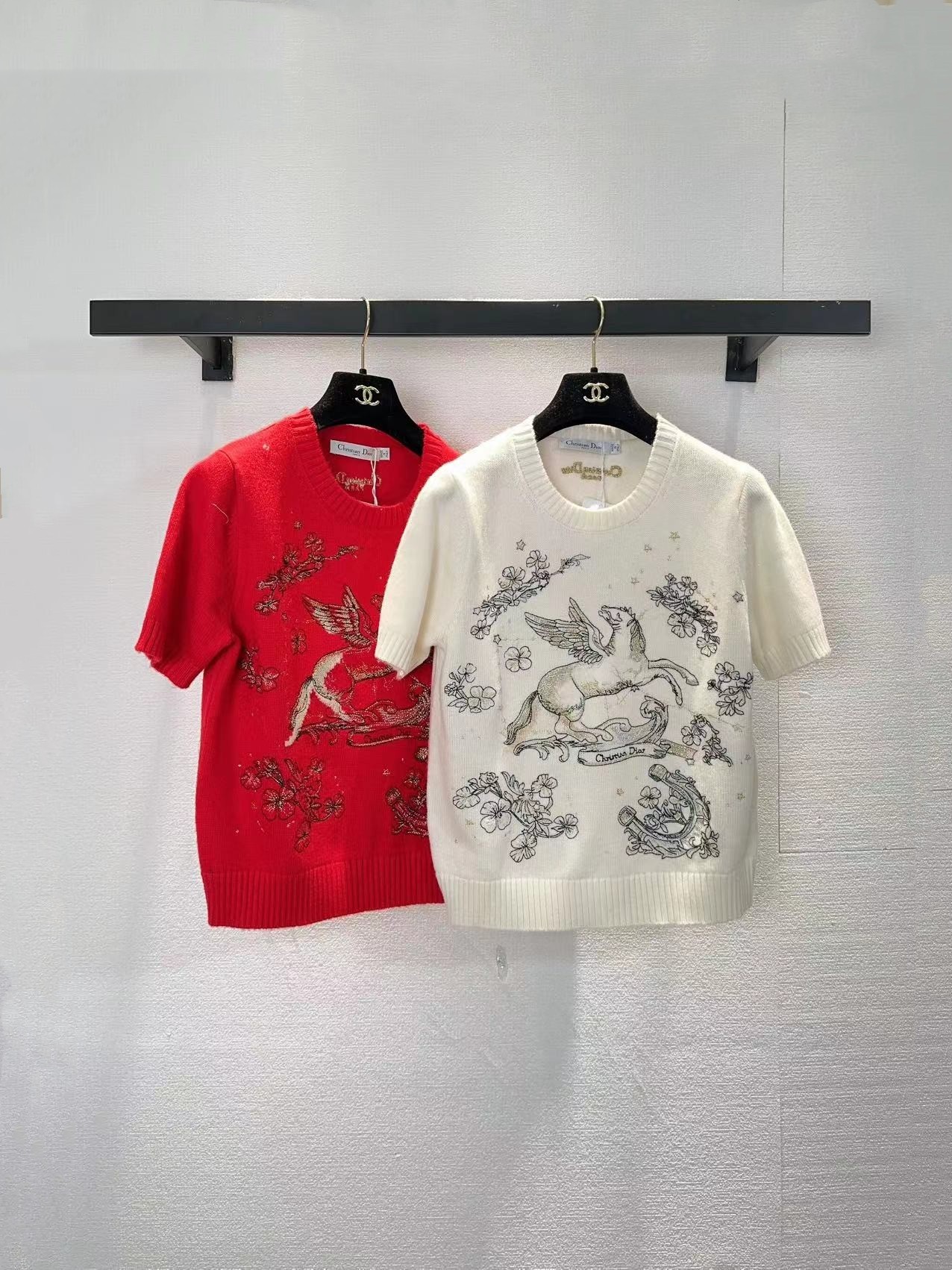 디올(Dior) CD 로고 반팔 니트 티셔츠 의류