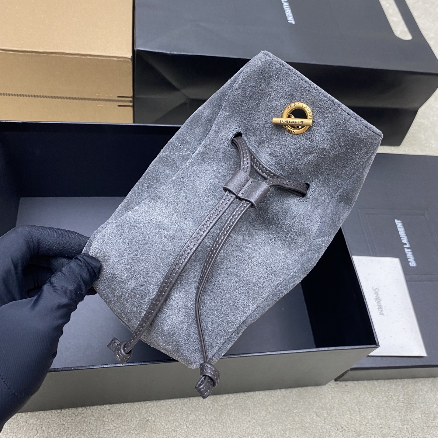 생로랑(YSL) 제이미 Jamie 4.3 시티 그레이 스웨이드 미니 토트백 숄더백 가방