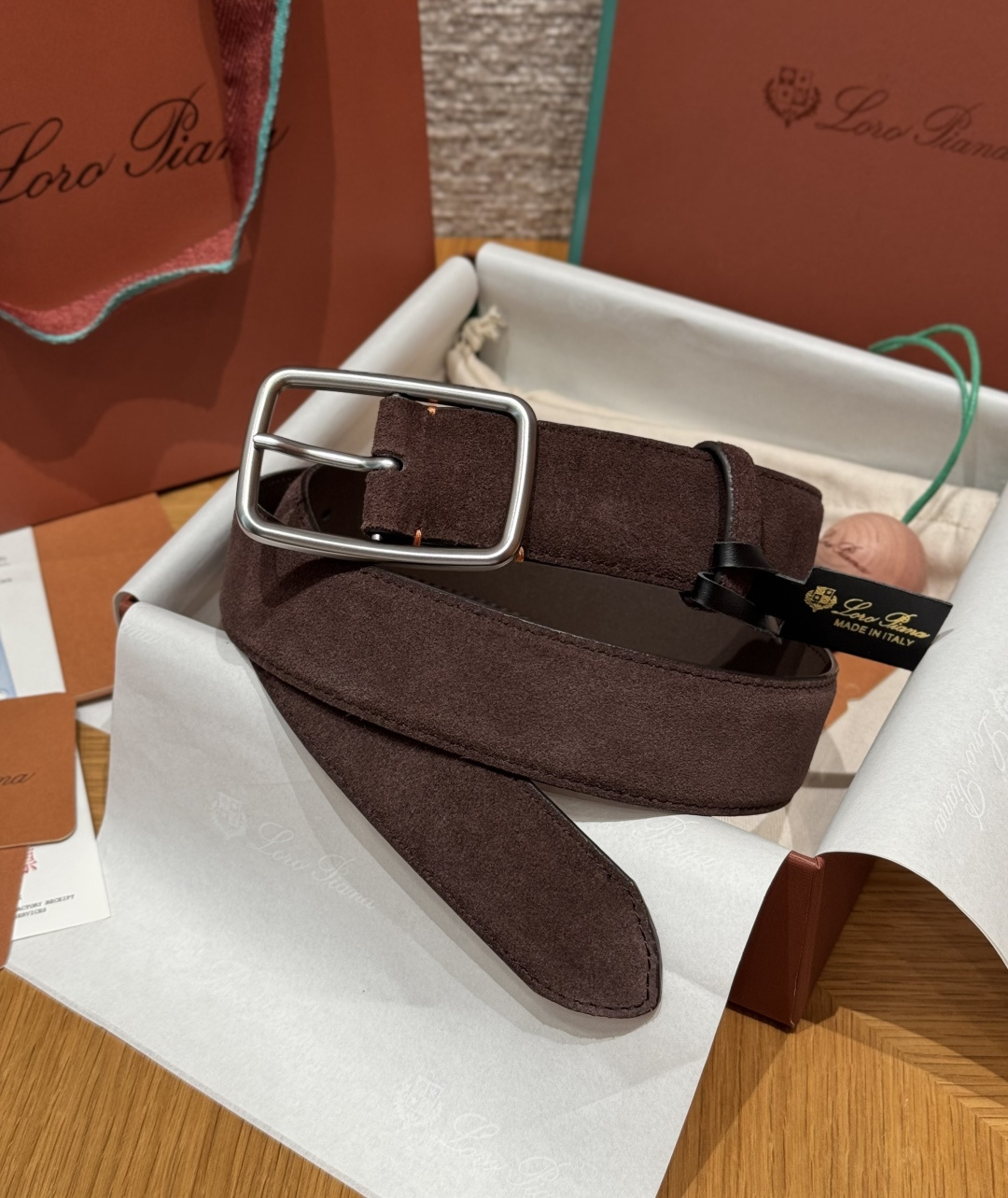 로로 피아나(Loro Piana) LP 벌룬 남성 스웨이드 벨트