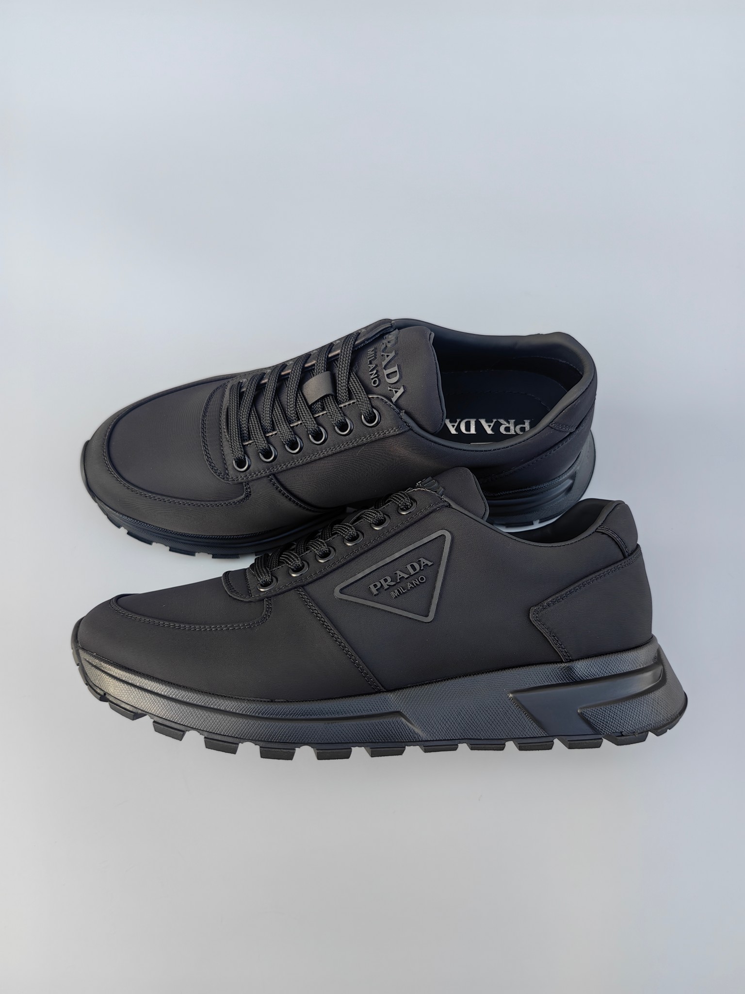 프라다(Prada) 테크니컬 스니커즈 (2EE357) 신발