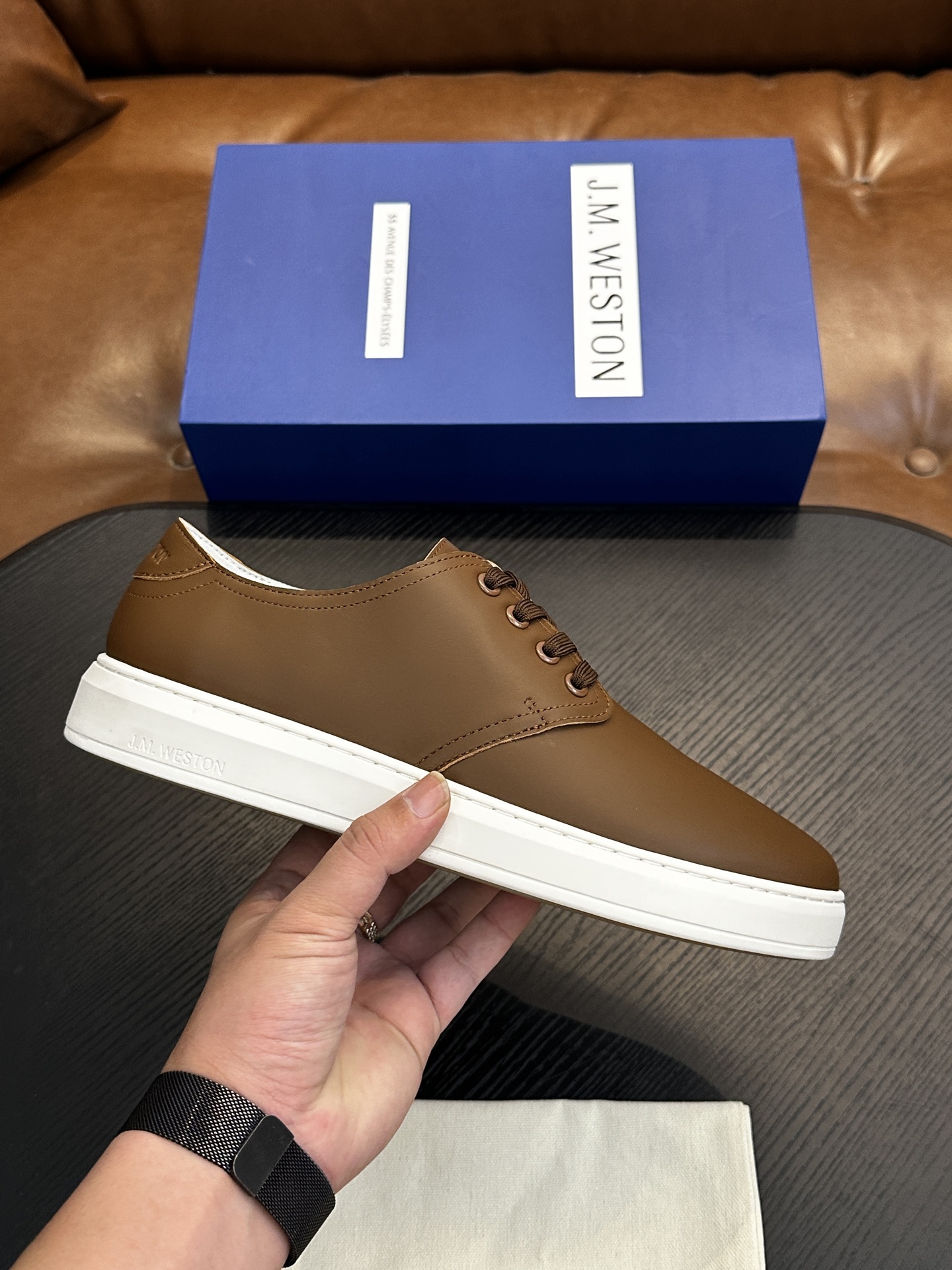 제이엠웨스통(J.M. WESTON) 클래식 레더 스니커즈 신발