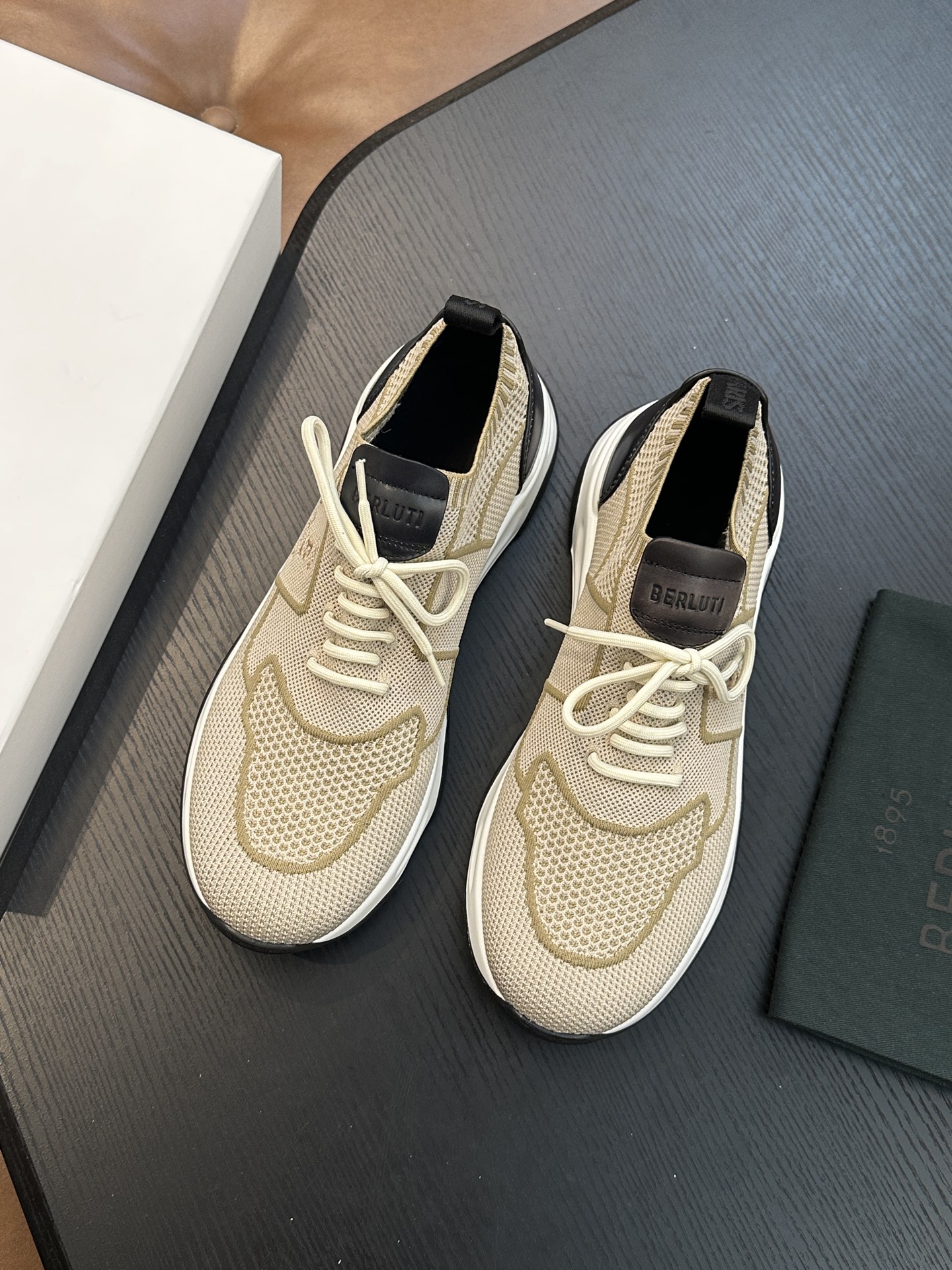 벨루티(Berluti) 섀도우(Shadow) 니트 스니커즈 신발