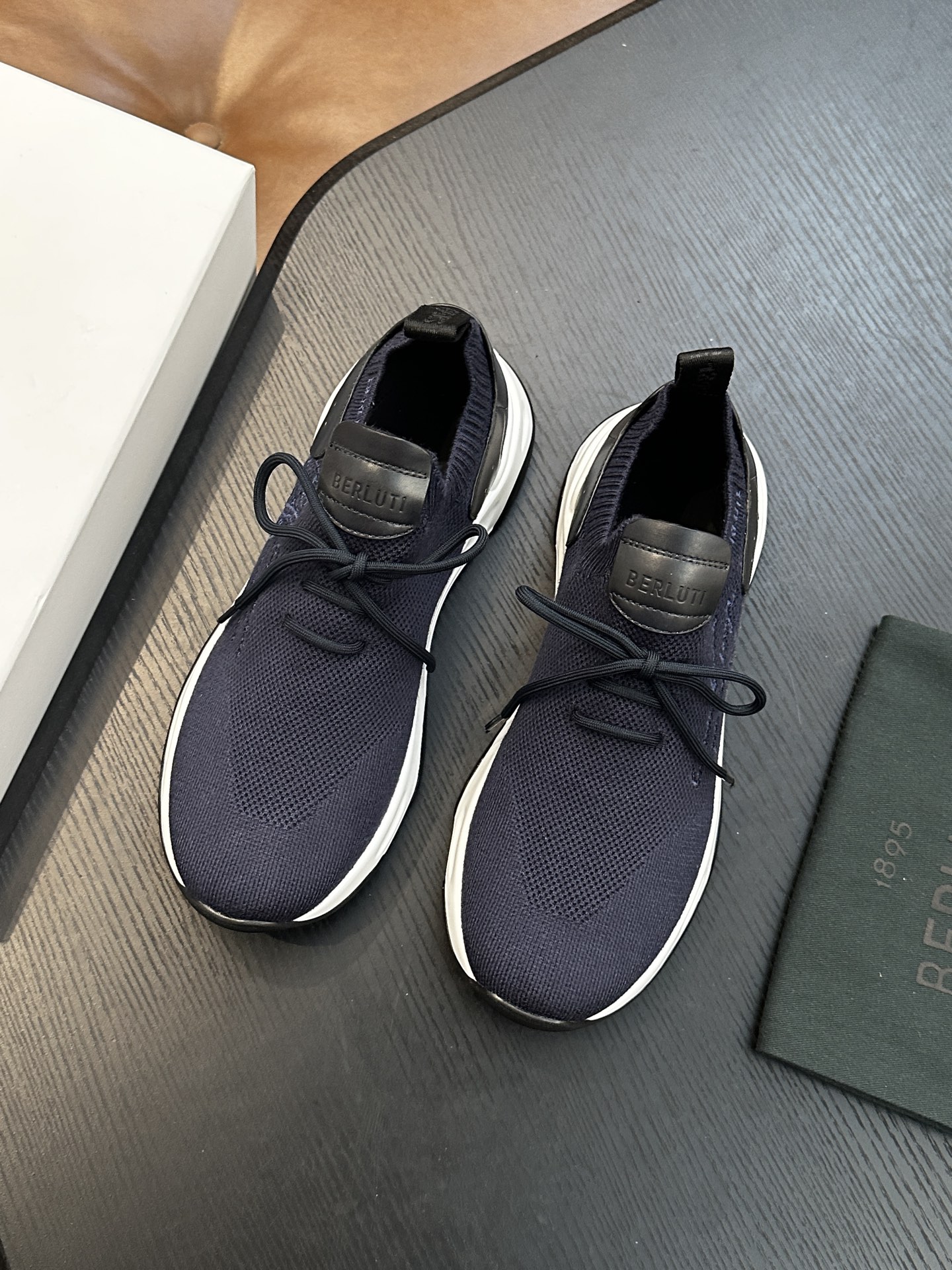 벨루티(Berluti) Shadow 니트 스니커즈 신발