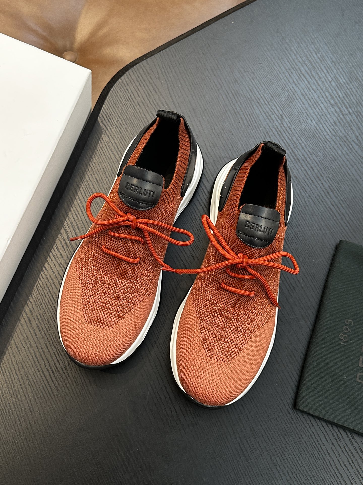 벨루티(Berluti) Shadow 니트 스니커즈 신발