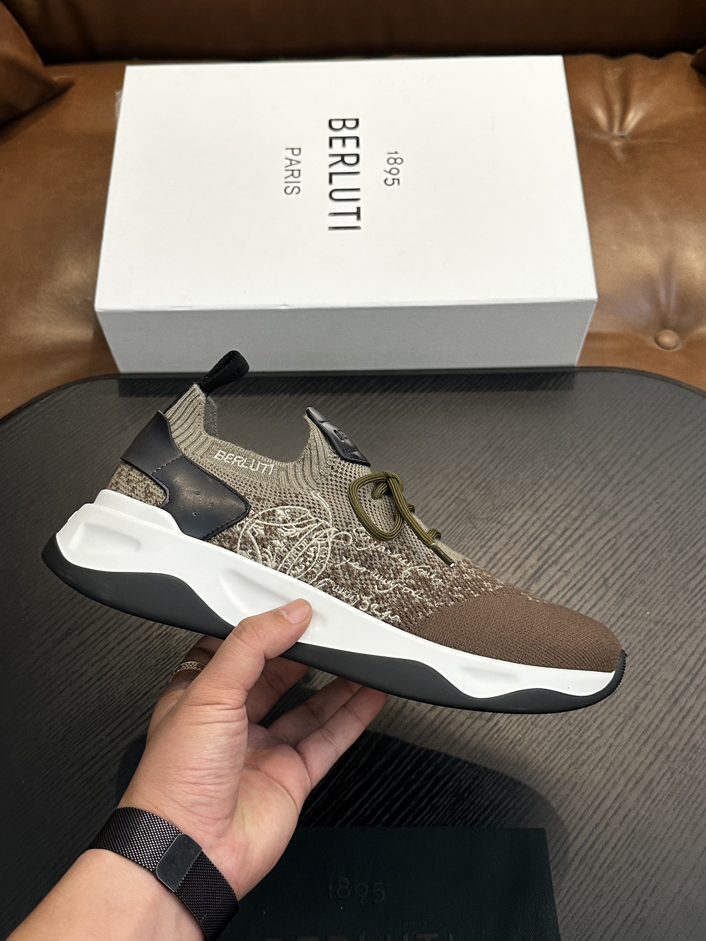 벨루티(Berluti) Shadow 니트 스니커즈 신발