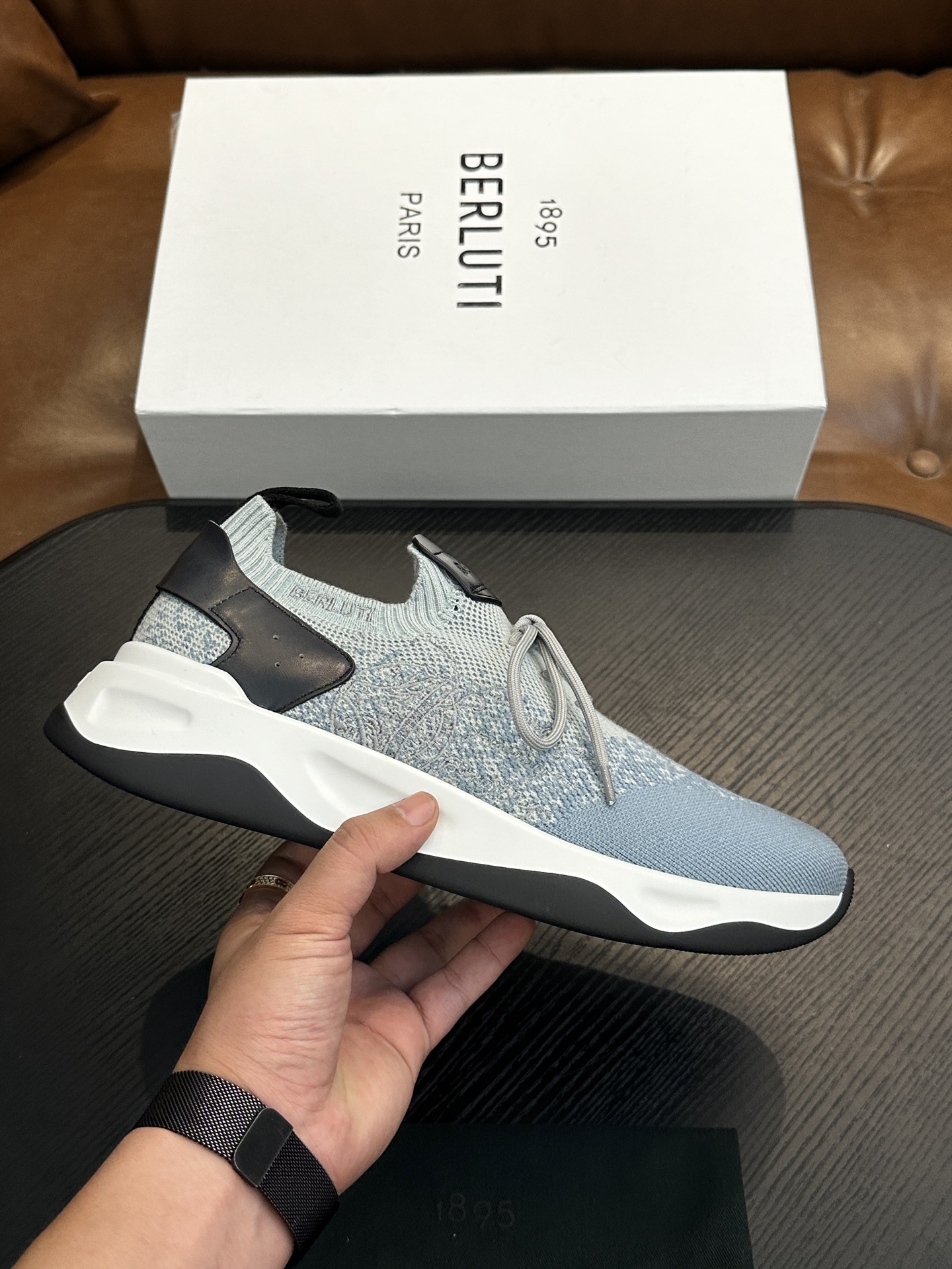 벨루티(Berluti) Shadow 니트 스니커즈 신발