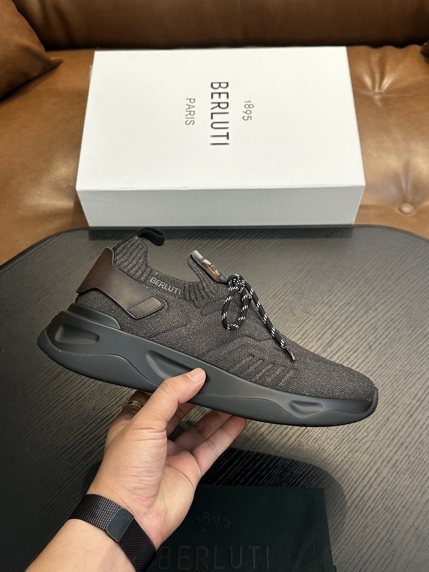 벨루티(Berluti) Shadow 니트 스니커즈 신발