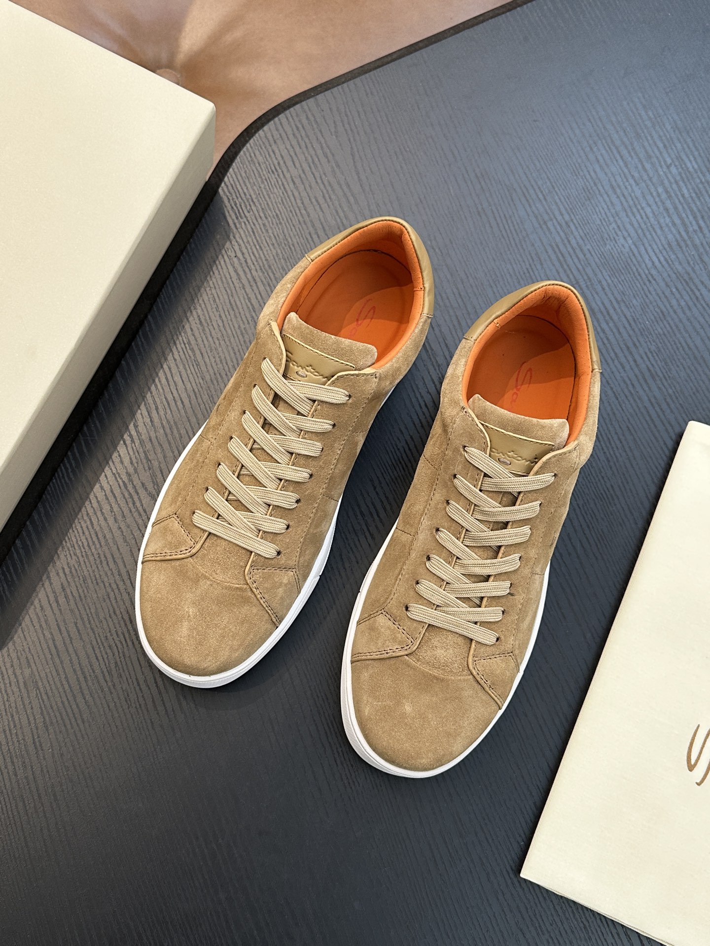 산토니(Santoni) 이탈리아 핸드메이드 그레인 레더 슈즈 스니커즈 신발