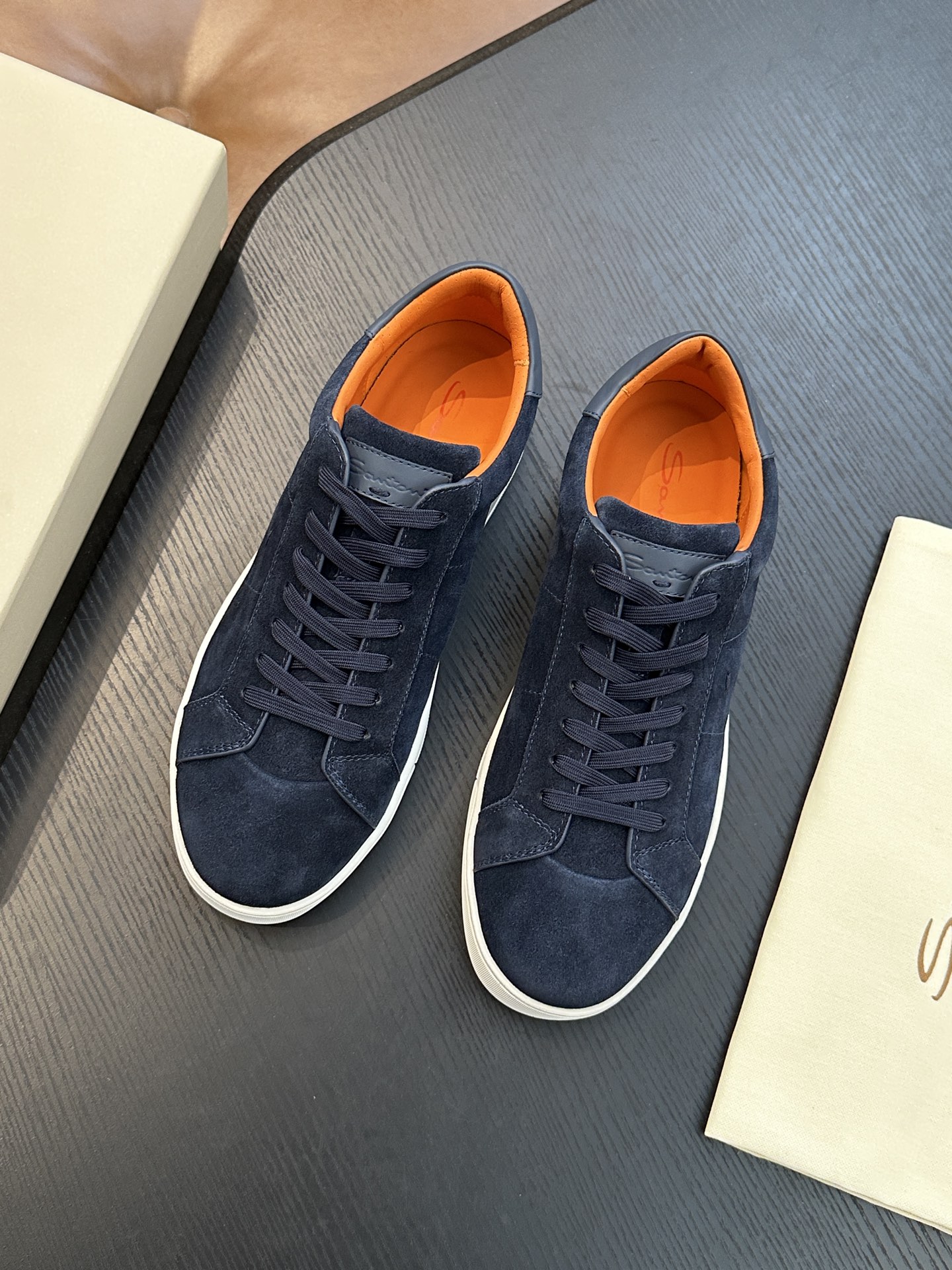 산토니(Santoni) 이탈리아 핸드메이드 그레인 레더 슈즈 스니커즈 신발