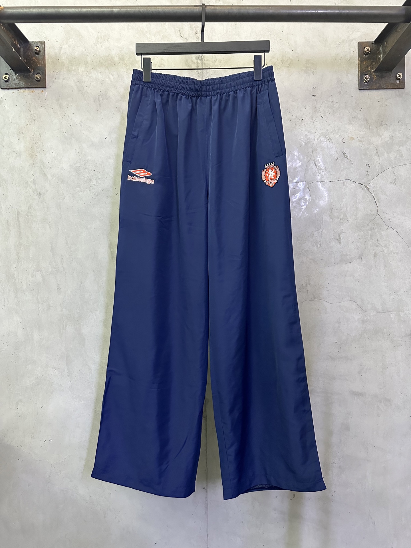 발렌시아가(Balenciaga) 풋볼 시리즈 3M 자수 나일론 트랙 팬츠 바지 의류