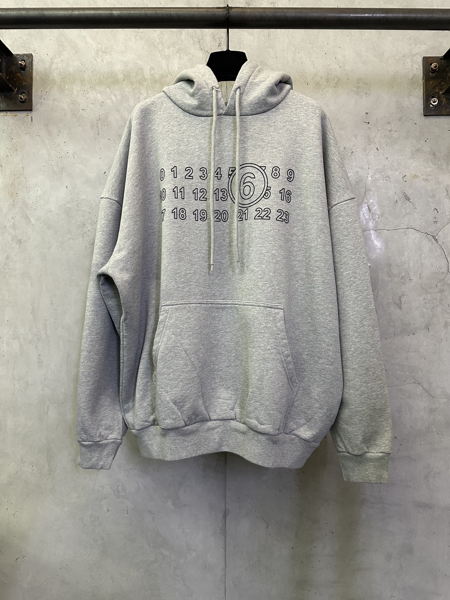 메종 마르지엘라(Maison Margiela) MM6 숫자 로고 후드티 의류