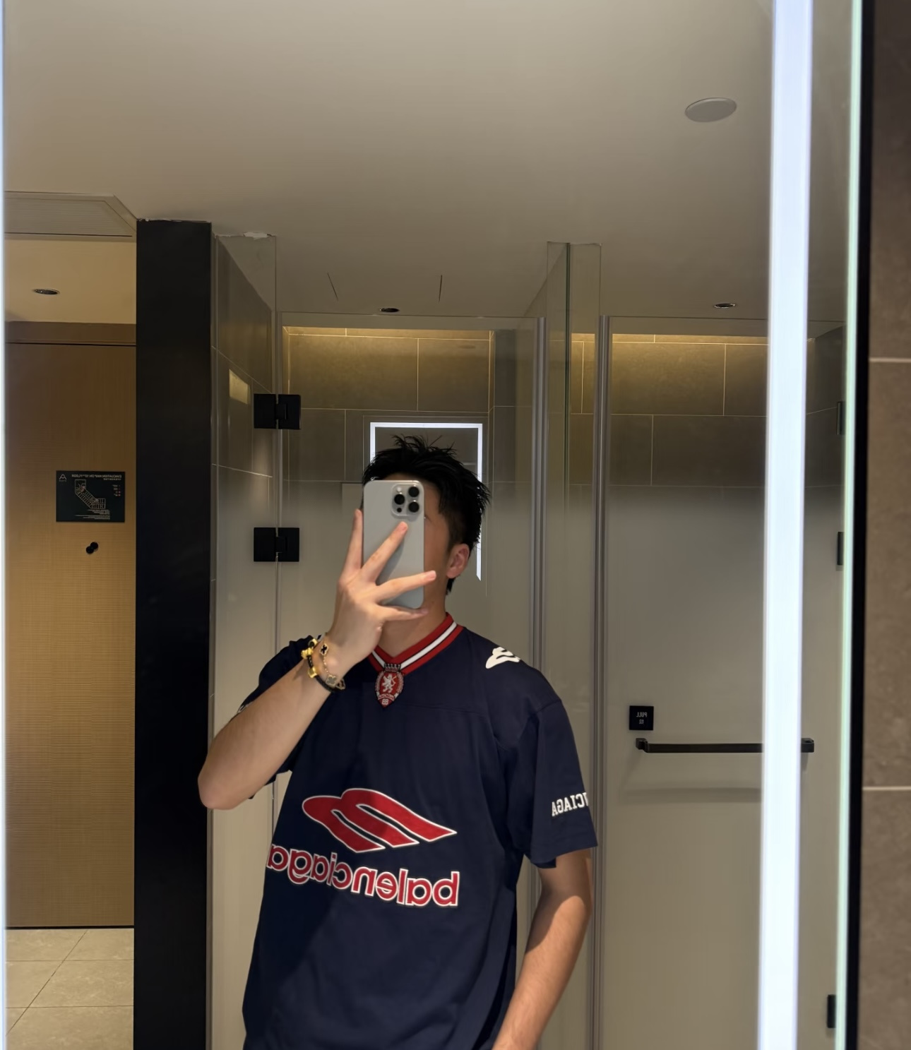 발렌시아가(Balenciaga) FOOTBALL 풋볼 3M 자수 반팔 티셔츠 의류